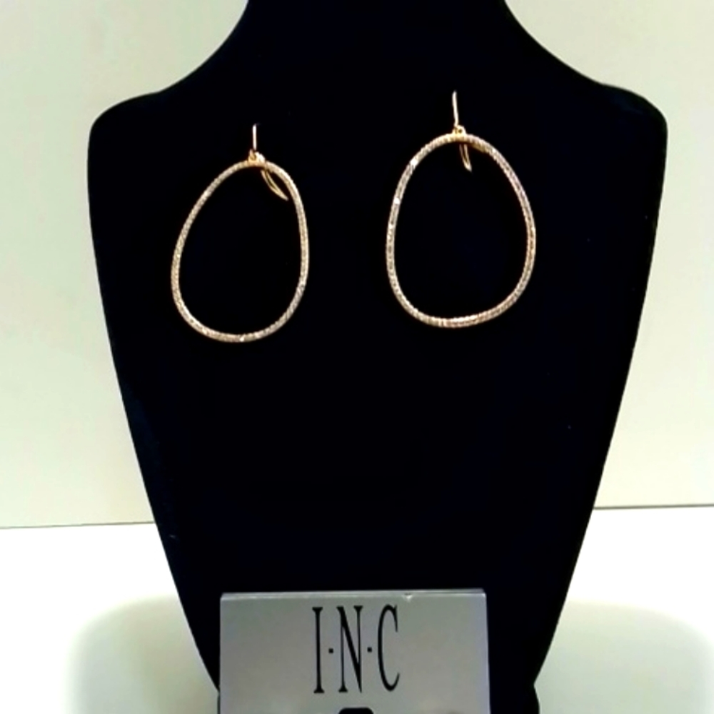 I.N.C. Sparkling Crystal Gold Oval Hoop Earrings